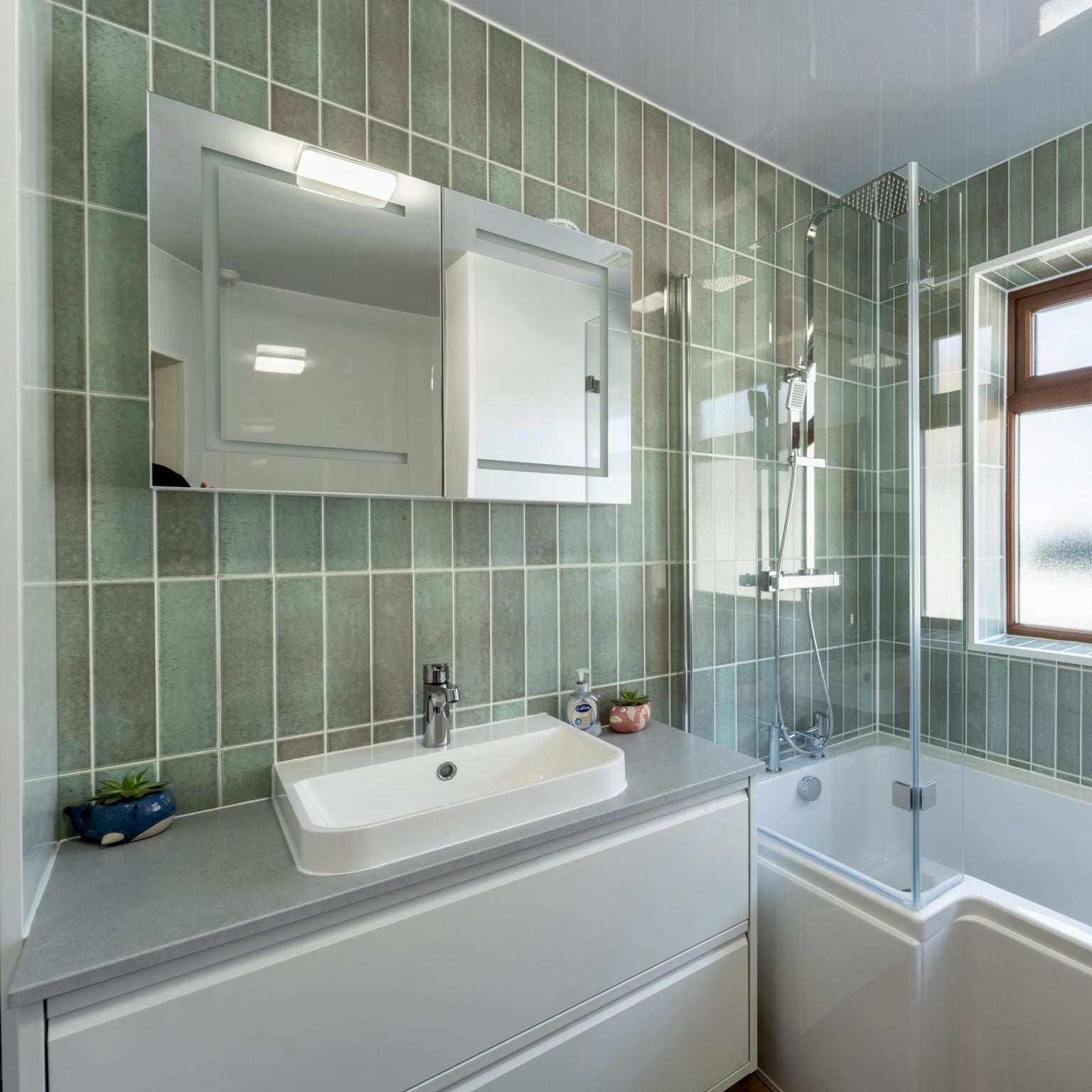 Bathroom Transformation Using Rapid Tile Wall Panels (UK Case Study)